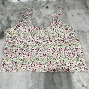 Floral crop top size L